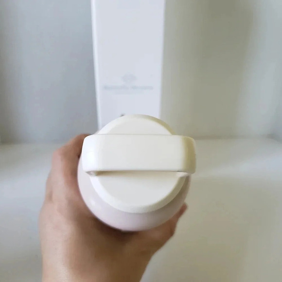 Lenox Butterfly Meadow Pink New in box 18oz Insulated Water Bottle. - Picture 9 of 10